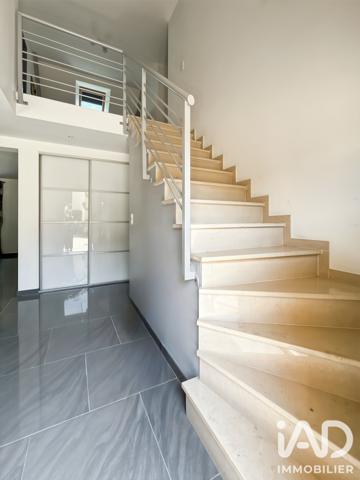 Maison à vendre 6 pièces 131 m² Brie-Comte-Robert