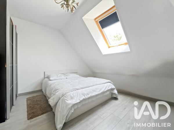 Maison à vendre 6 pièces 131 m² Brie-Comte-Robert