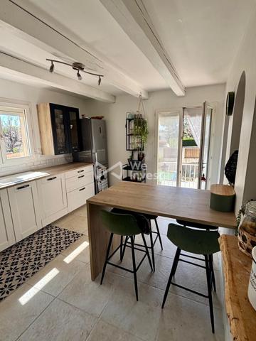 Maison familiale 5 pièces - Beaux volumes et charme assuré.