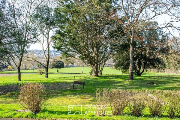 Propriété sur deux hectares avec panorama unique
