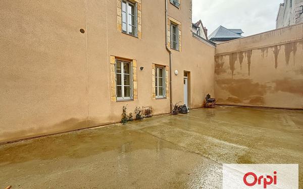 Appartement à louer    1 pièce • 25,84 m2 Montluçon