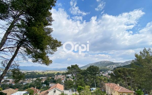 Maison à vendre    10 pièces • 274 m2 Marseille 11