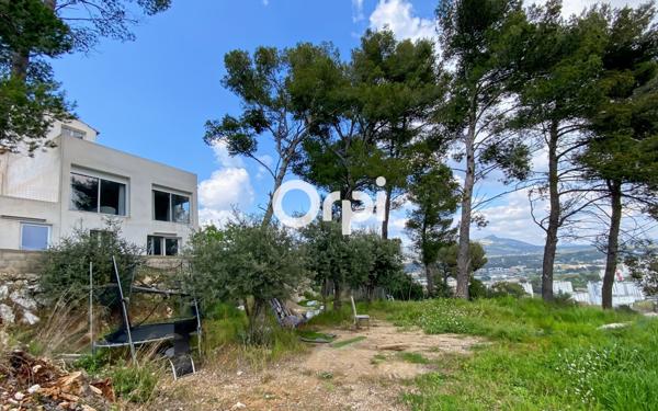 Maison à vendre    10 pièces • 274 m2 Marseille 11