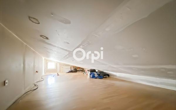 Maison à vendre    10 pièces • 274 m2 Marseille 11