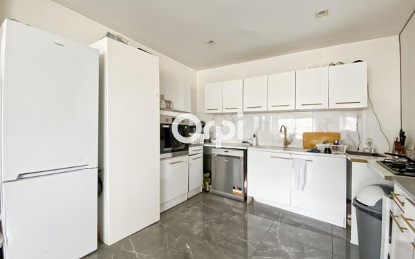 Maison à vendre    10 pièces • 274 m2 Marseille 11