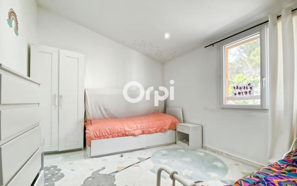 Maison à vendre    10 pièces • 274 m2 Marseille 11