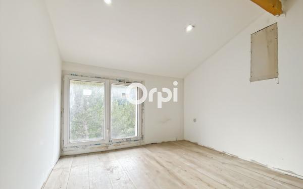 Maison à vendre    10 pièces • 274 m2 Marseille 11