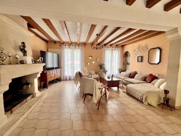 Belle et grande maison de 150 m² avec 5 chambres et sous-sol total