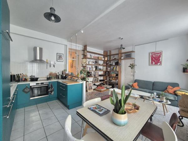 Appartement 2 pièce(s) 1 chambre(s) 61.34 m²