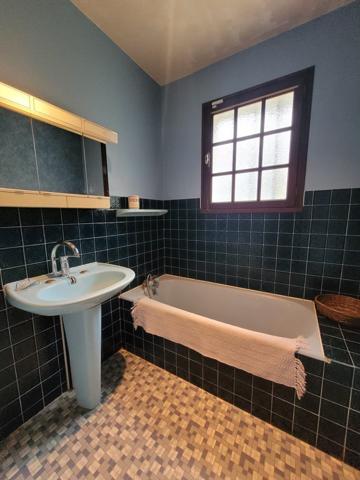 MONTRACOL - Villa T4 de plain-pied de 90 m² sur terrain de 4 570 m² Montracol (01310)