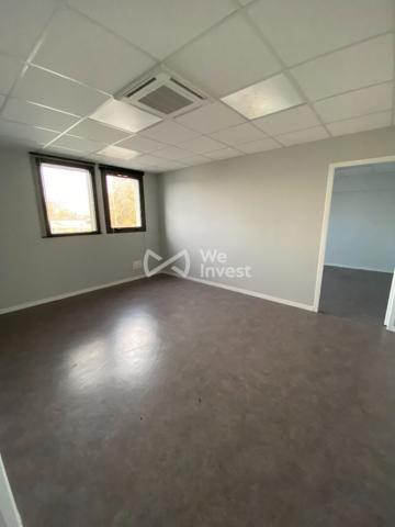Local d'activité avec bureaux Pau nord 1219 m2