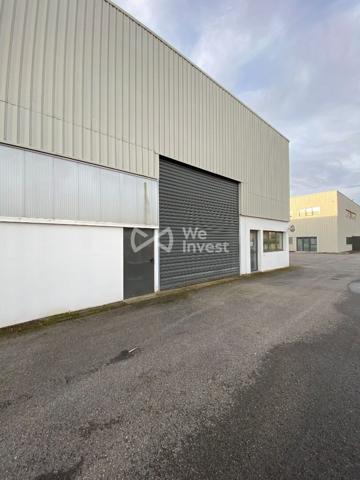 Local d'activité avec bureaux Pau nord 1219 m2