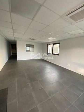 Local d'activité avec bureaux Pau nord 1219 m2