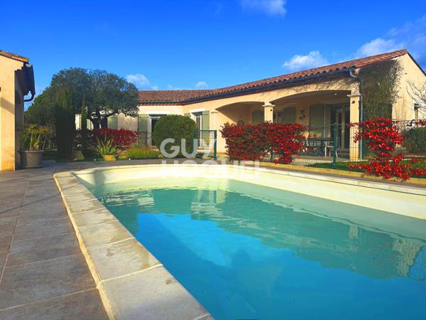 10 MN DE CARCASSONNE Villa 4 chambres, studio indépendant, double garage, piscine sur terrain de 1110m²