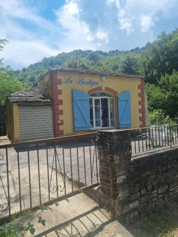 Terrain 9242 m2