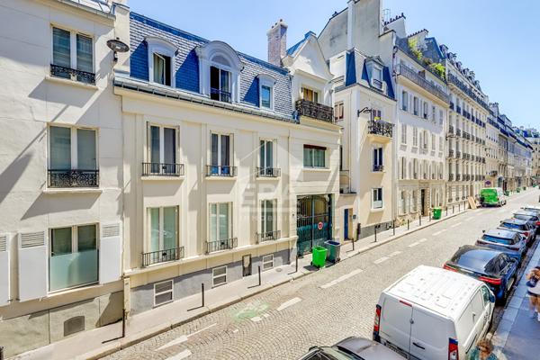 2 pièces 26m² - Batignolles