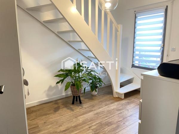 Maison confortable avec jardin et piscine