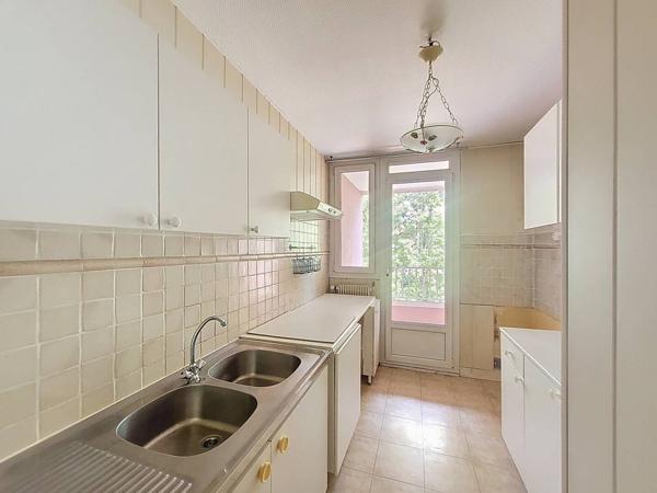 Appartement Roissy En Brie 4 pièce(s) 71 m2