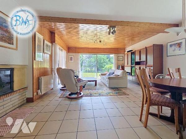 Concarneau - Secteur Croissant bouillet- Maison familiale de 120 m² avec grand terrain

Impla...