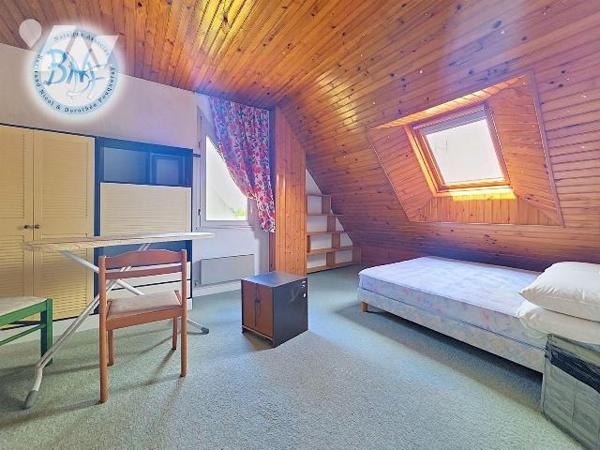 Concarneau - Secteur Croissant bouillet- Maison familiale de 120 m² avec grand terrain

Impla...