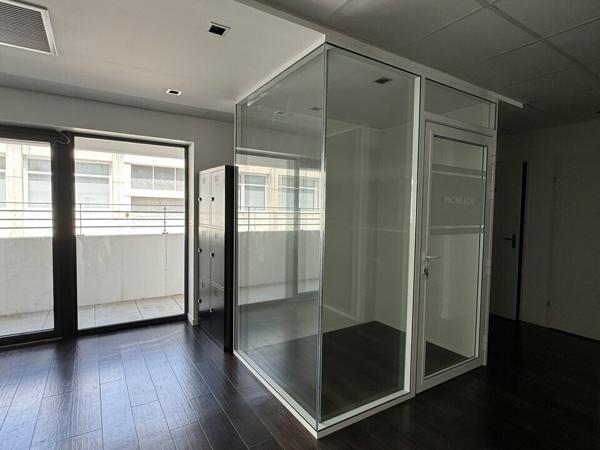 TOURS NORD BUREAUX COMMERCIAUX A VENDRE 351 M² AXE PASSANT POSSIBILITE LOCATION