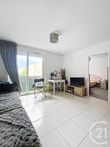 Appartement F2 à vendre  2 pièces - 40,99 m2 FLEURY MEROGIS - 91