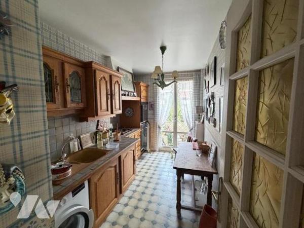 Appartement avec cave et parking