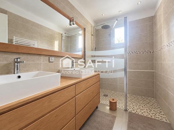 Maison de plain-pied – Prignac-et-Marcamps – commodités à pied – Terrain de 1 172 m²