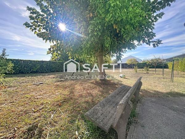 Maison de plain-pied – Prignac-et-Marcamps – commodités à pied – Terrain de 1 172 m²