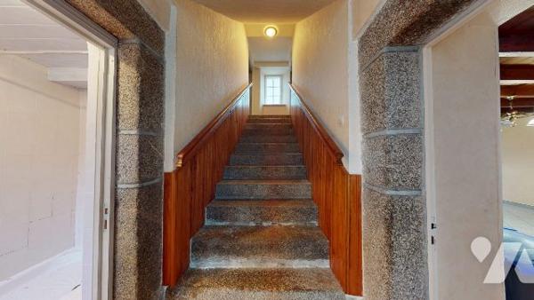 MAISON ET DEPENDANCES - FLAMANVILLE