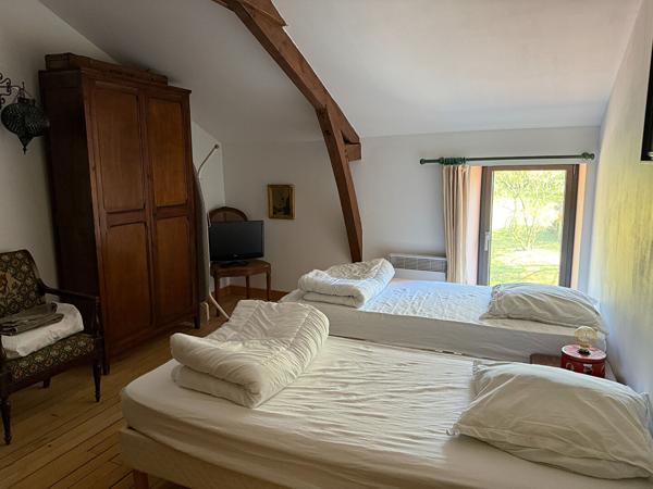 Propriété de charme idéalement située entre les plages et la Roche-Sur-Yon