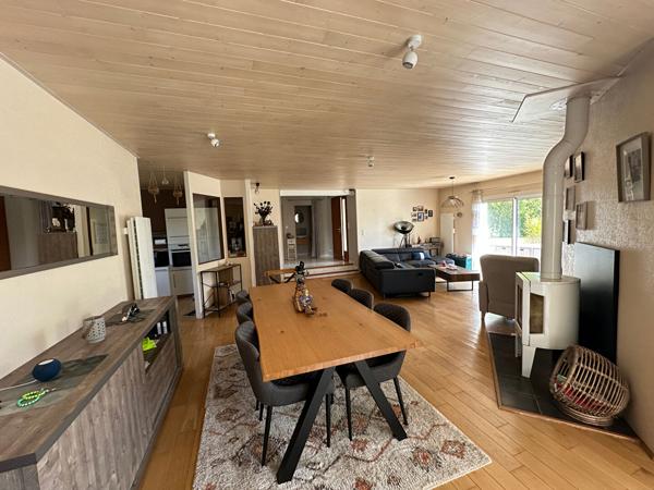 Maison 5 chambres à vendre proche du centre ville d'Aizenay