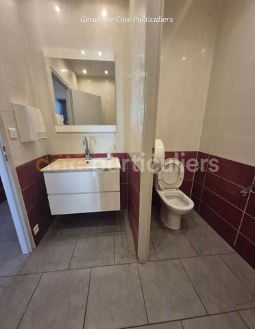 Vente
                Immeuble de rapport494 m² - 15 Pièces -
                    REVIGNY SUR ORNAIN (55800)