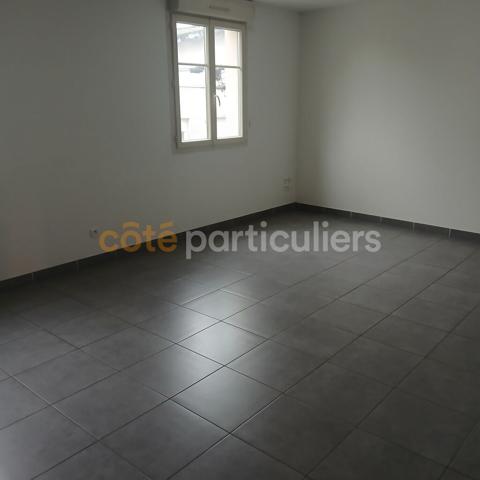 Vente
                Immeuble de rapport494 m² - 15 Pièces -
                    REVIGNY SUR ORNAIN (55800)