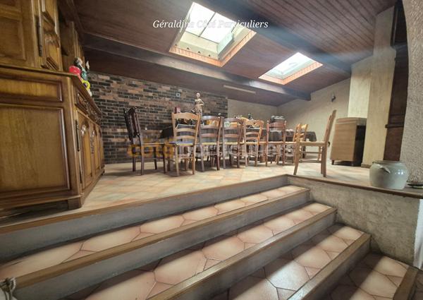 Vente
                Immeuble de rapport494 m² - 15 Pièces -
                    REVIGNY SUR ORNAIN (55800)