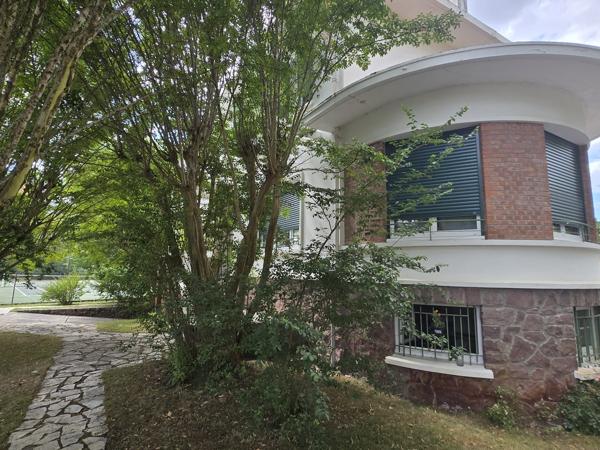 LABOUHEYRE  - Maison familiale avec tennis et piscine - LES LANDES (40) - NOUVELLE AQUITAINE