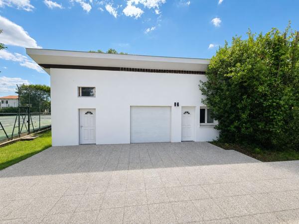 LABOUHEYRE  - Maison familiale avec tennis et piscine - LES LANDES (40) - NOUVELLE AQUITAINE