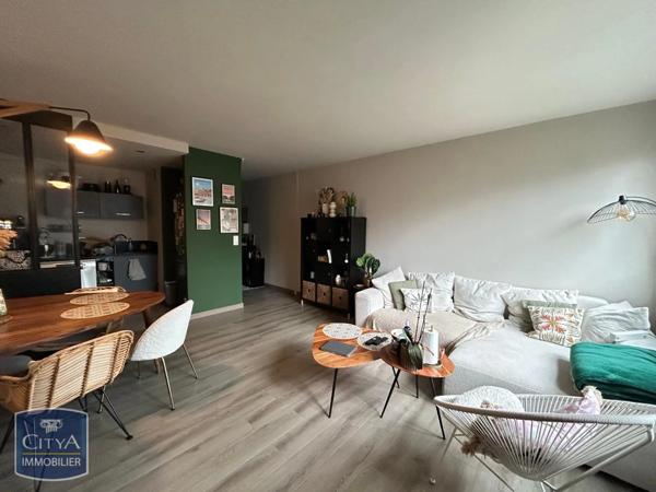 Appartement à louer 2 pièces 47.73m²