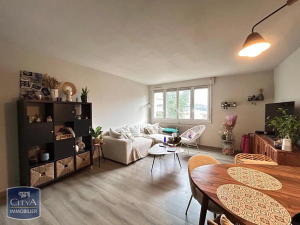 Appartement à louer 2 pièces 47.73m²