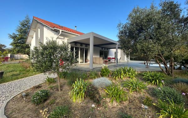 Maison à vendre    6 pièces • 250 m2 Labenne