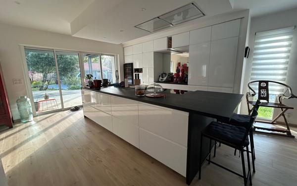 Maison à vendre    6 pièces • 250 m2 Labenne