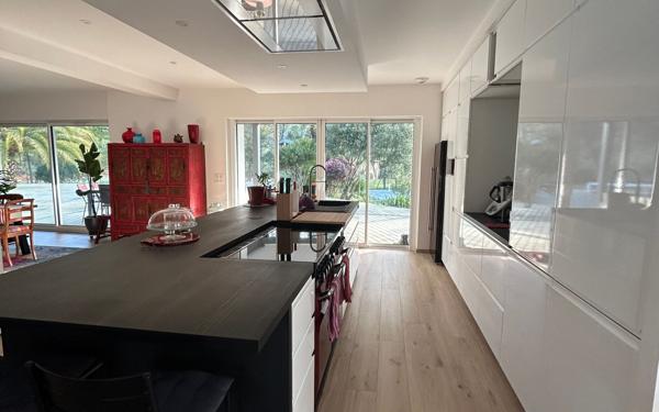 Maison à vendre    6 pièces • 250 m2 Labenne