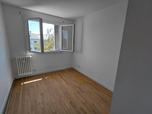 Appartement  4 pièce(s)