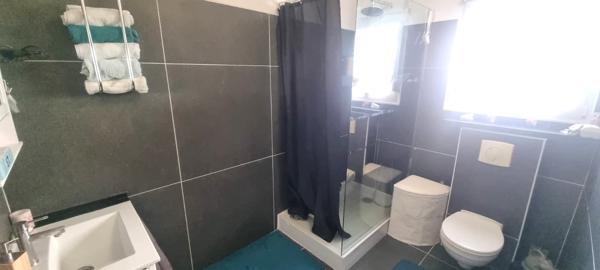 GRANDE MAISON FAMILIALE - 5 CHAMBRES - CLASSE: B - GES: A