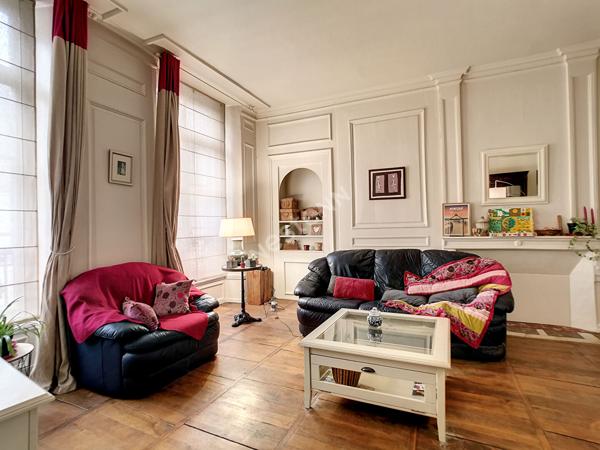 Au coeur d'Aurillac, à Vendre Appartement de type 5 d'une surface de 110 m².