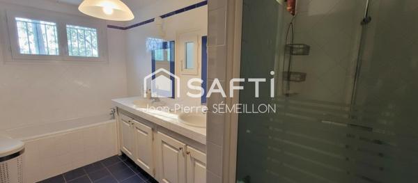 Maison 8 pièces 219 m², piscine, box chevaux