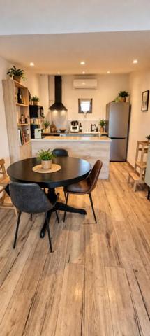 Beau T3 en Duplex Vidauban Terrasse Garage Centre ville