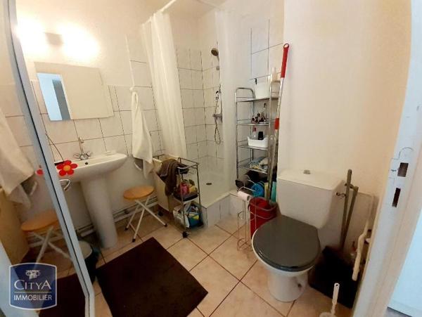 Appartement à louer 1 pièce 27.11m²