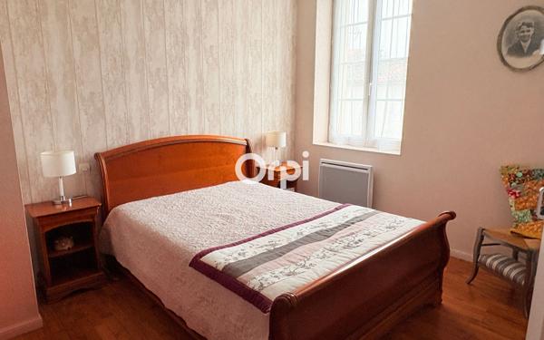 Maison à vendre    5 pièces •  Hiers-Brouage