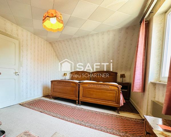 Maison - 6 pièces - 140m²